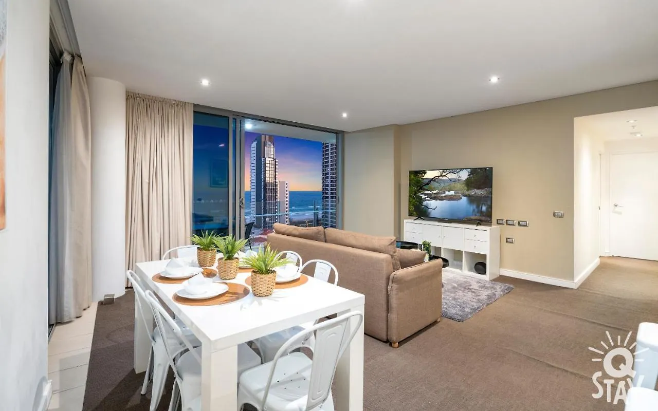 Elston - Qstay Apartment *