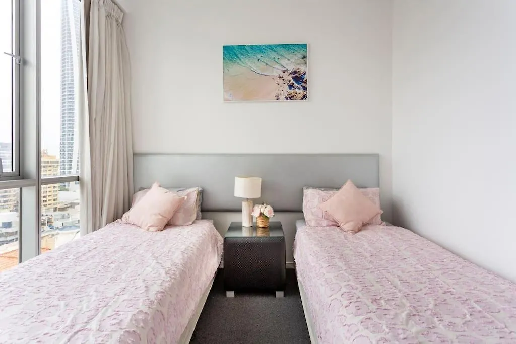 Seaview Chevron Renaissance Free Parking &free Wifi * Gold Coast