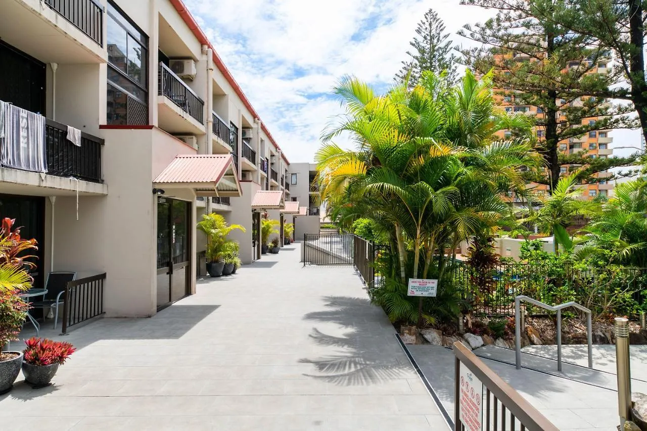 Aparthotel Trickett Gardens 3*