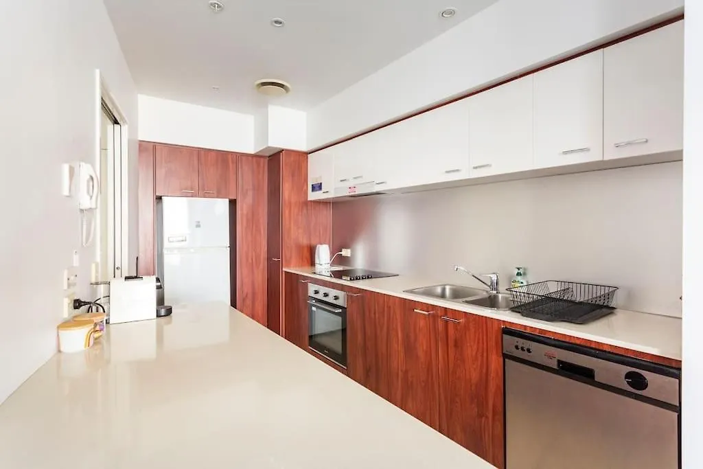 Apartment Seaview Chevron Renaissance Free Parking &free Wifi Gold Coast