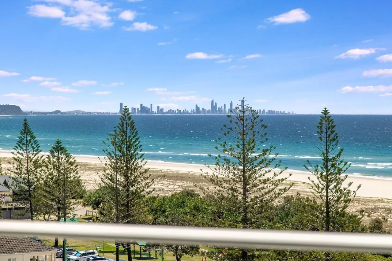 Kirra Surf Gold Coast