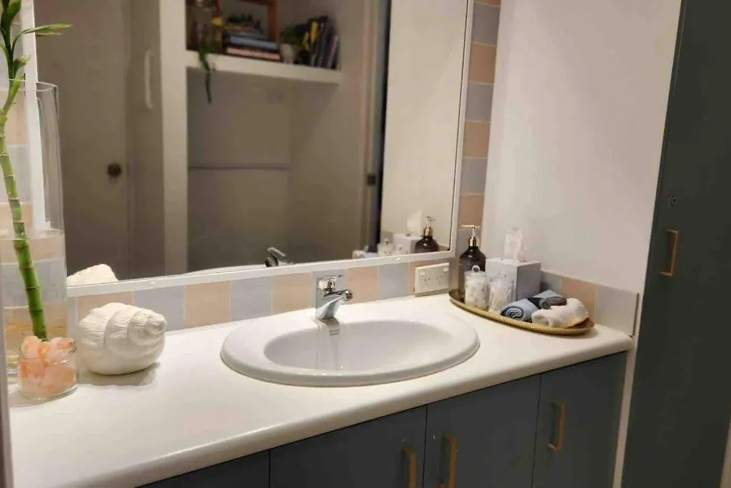 3 Blocks To Surfers Paradise Apartment Gold Coast