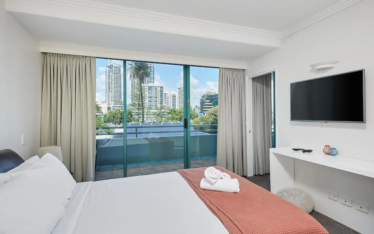 Apartment Crown Tower By Serain Residences Gold Coast
