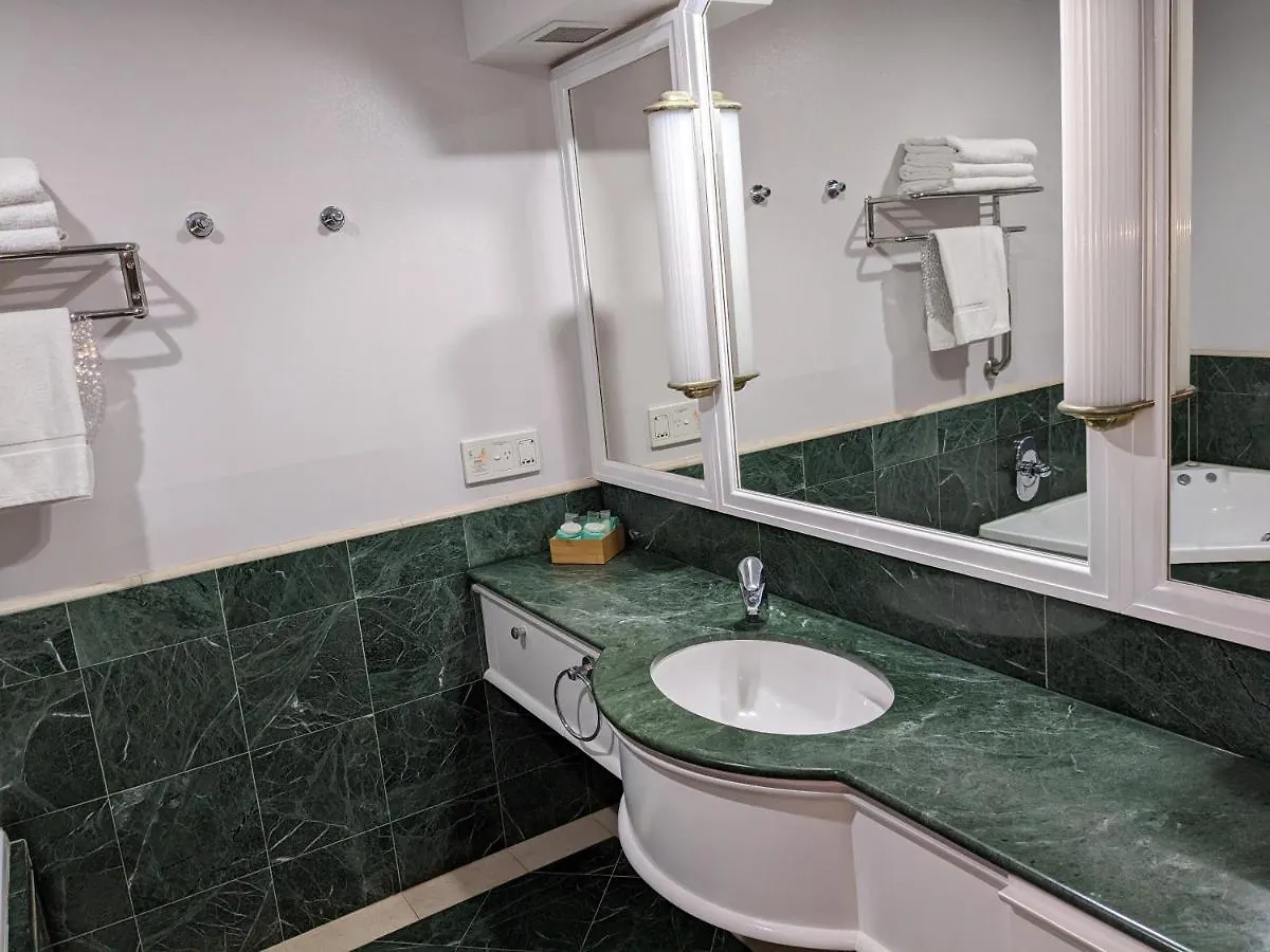 Luxury Ocean View 17th Level Studio Apartamento Gold Coast