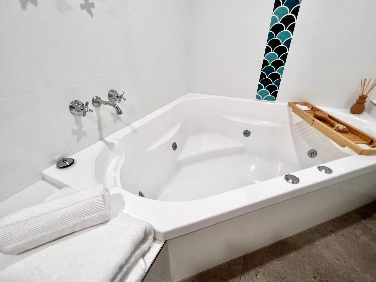 Ocean View 2br And Apartment