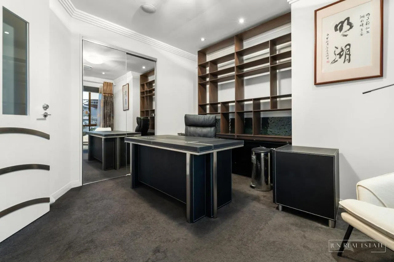 Stunning Prestige Gold Coast