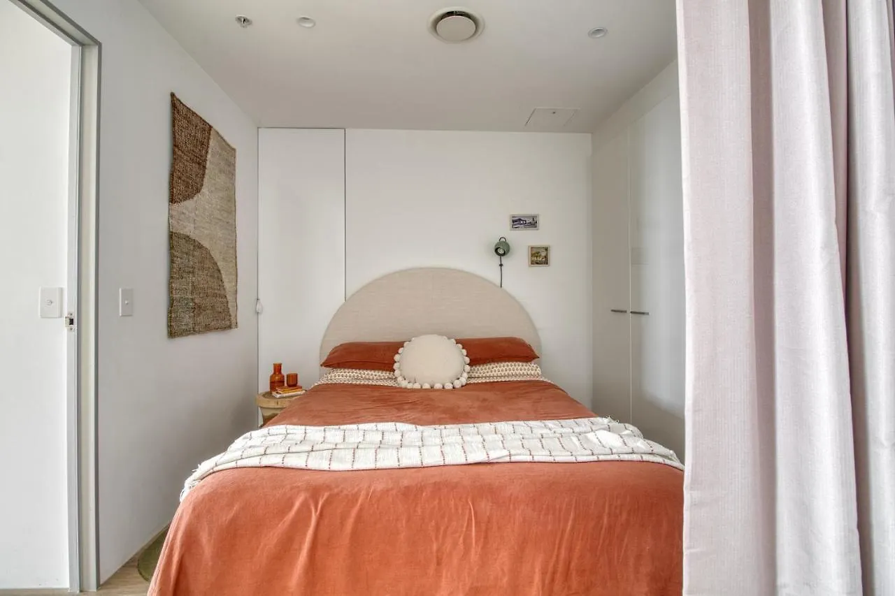 Circle On Cavill - Hosted By Coastal Letting Apartment Gold Coast