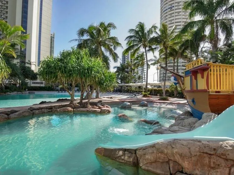Crown Towers - Private 3 Bedroom