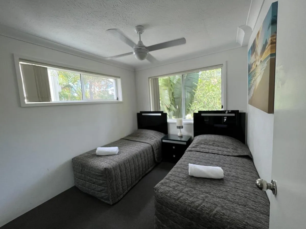 Cascade Gardens Apartments 3*