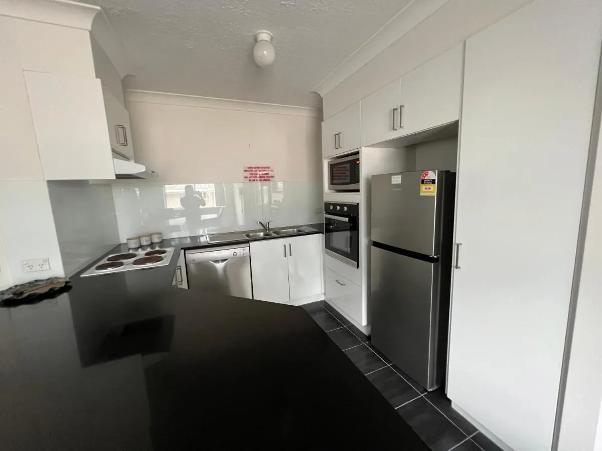 Aparthotel Cascade Gardens Apartments Gold Coast