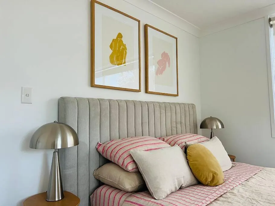 Διαμέρισμα Blush On Broadbeach- Beachside And Pet Friendly, 3rd Floor Walk Up