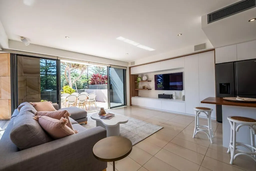 Stunning Coastal Retreat With Pool & Car Park