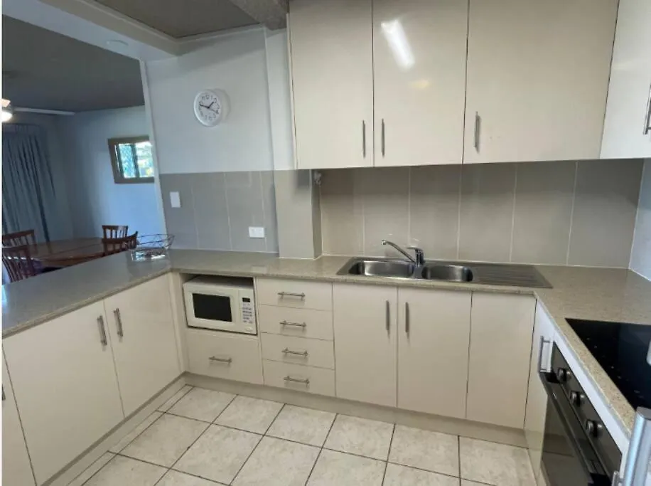 Camden House - Hosted By Burleigh Letting Gold Coast