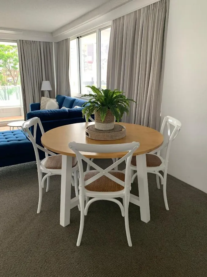Aparthotel Pacific Regis Beachfront 4*
