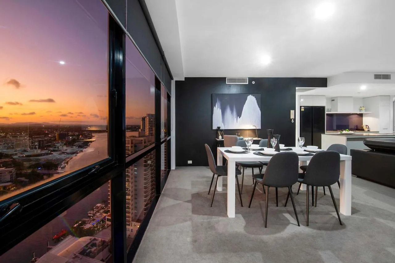 Three Bedroom Ocean View At Circle On Cavill - One Free Parking! - Self Contained & Privately Managed - Wow 公寓 *