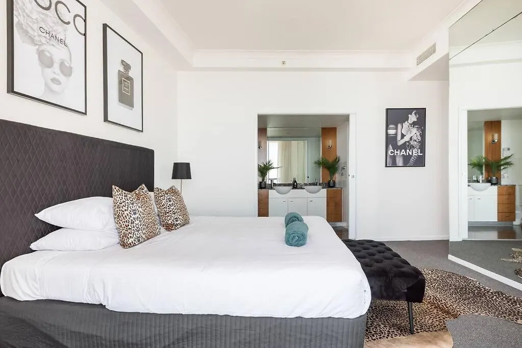 Διαμέρισμα Breathtaking Views From Stunning 42nd Floor Skyhome & Living Χρυσή Ακτή
