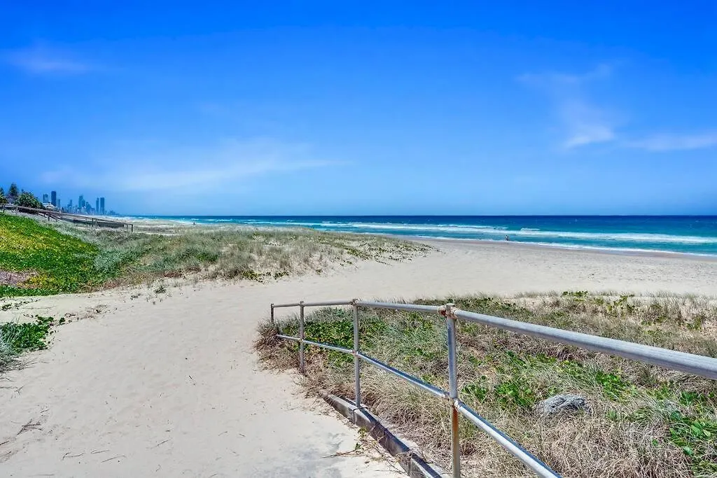 Palma - Couples Shack! Gold Coast