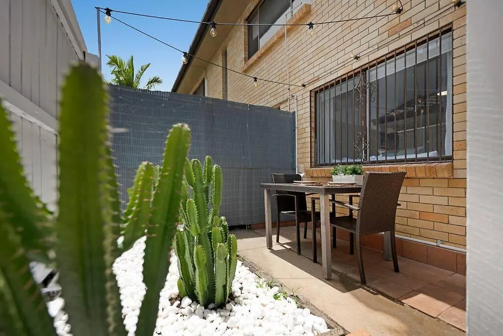 Apartment Palma - Couples Shack! Gold Coast