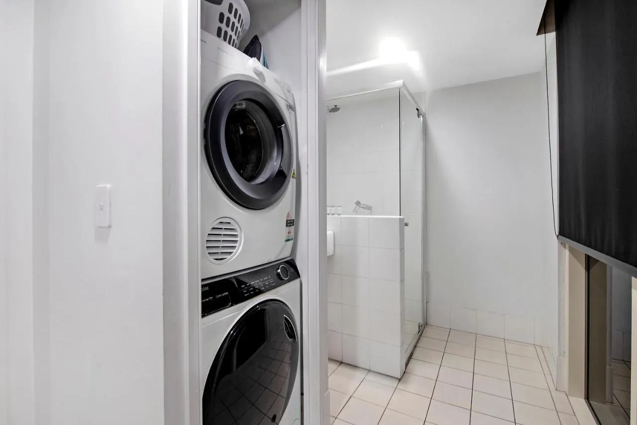 Apartment Chevron Renaissance - Self Contained & Privately Managed Gold Coast