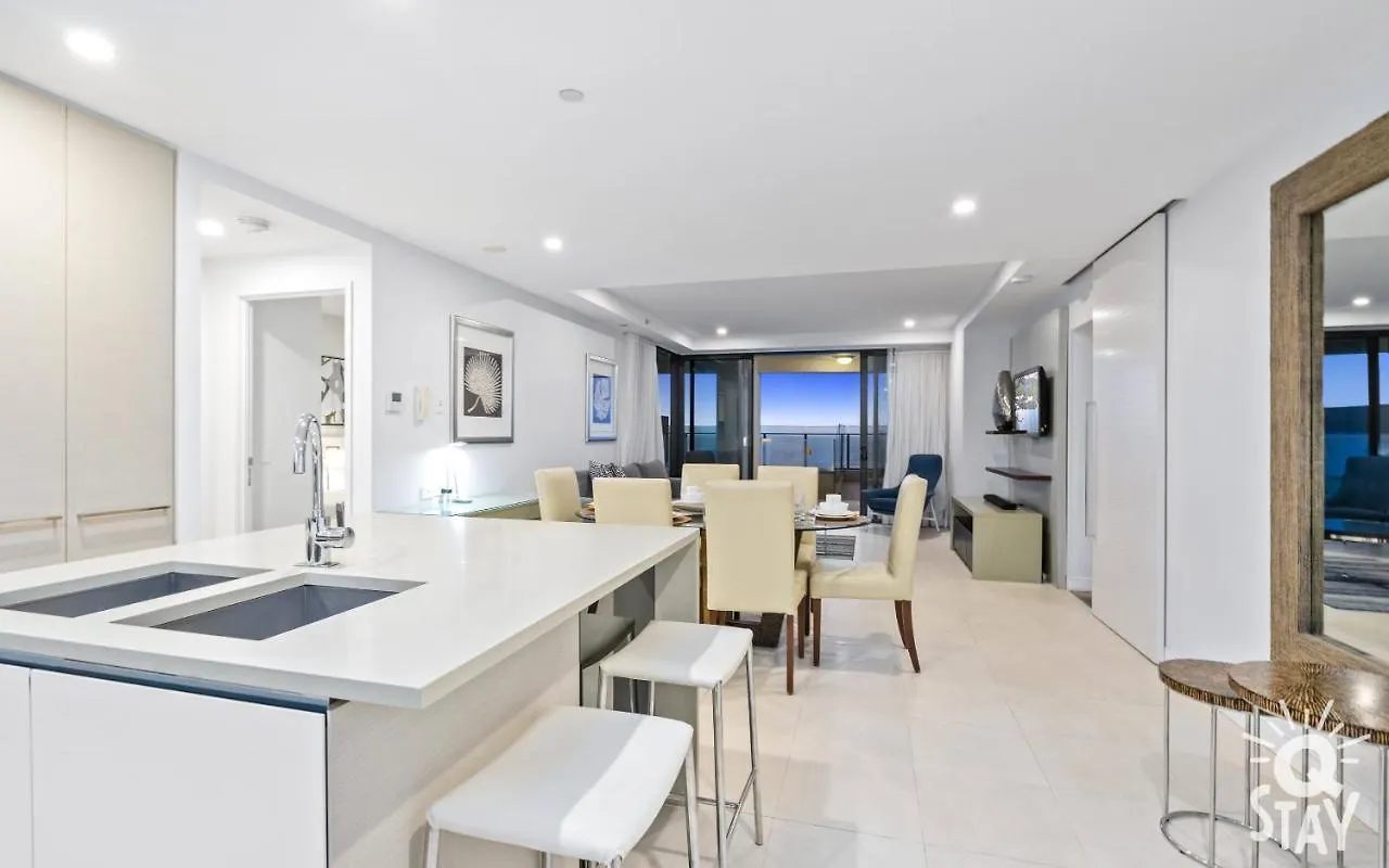 Apartment 2 & 3 Bedroom Ocean View At Soul Surfers Paradise - Q Gold Coast