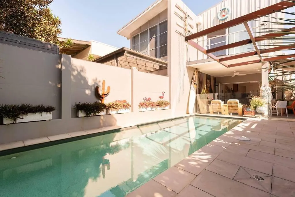 Sirens Rest - Luxe Oasis - Breathe. Relax.