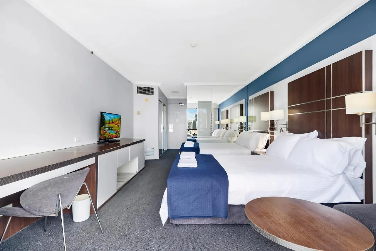 Bed & Breakfast Offline - Stunning 1br Minutes From The Sand - Fast Wifi & Spa Gold Coast