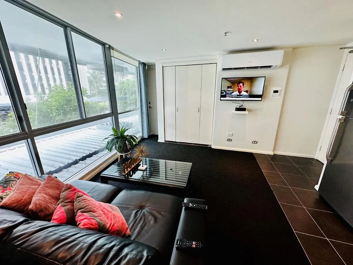 Sophisticated 1 Bedroom Apartment! Apartment *