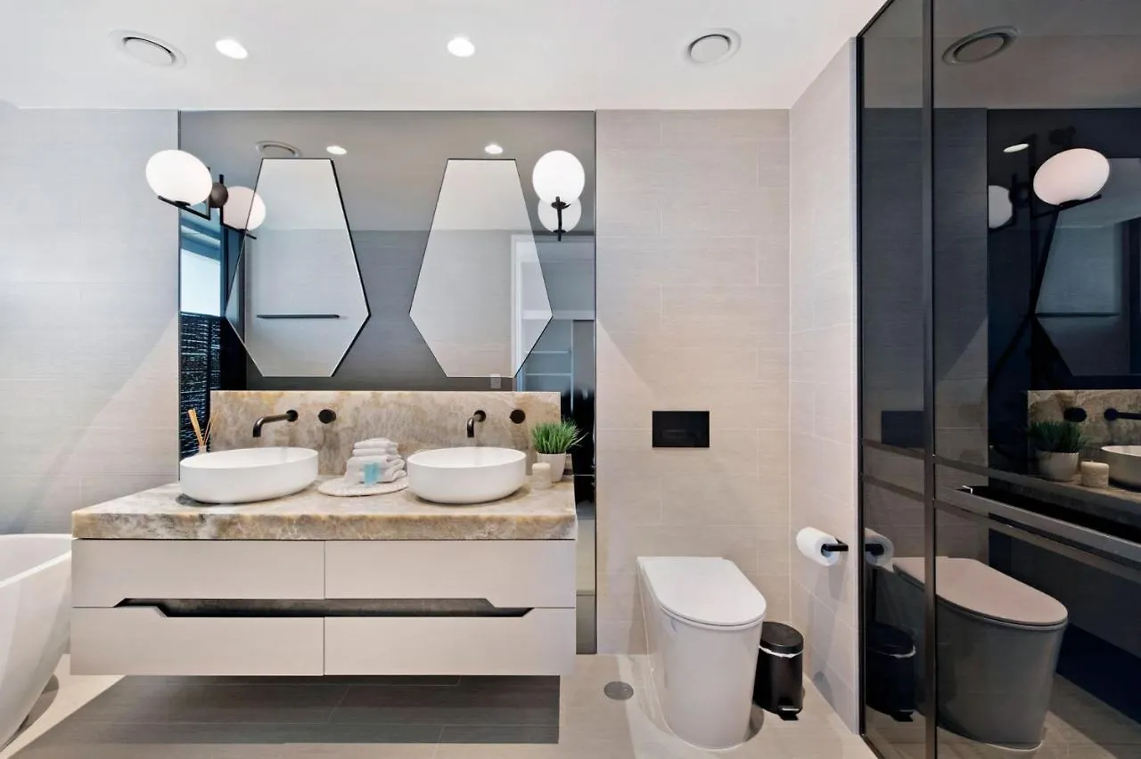 Jewel Broadbeach Luxury - Coasthm *