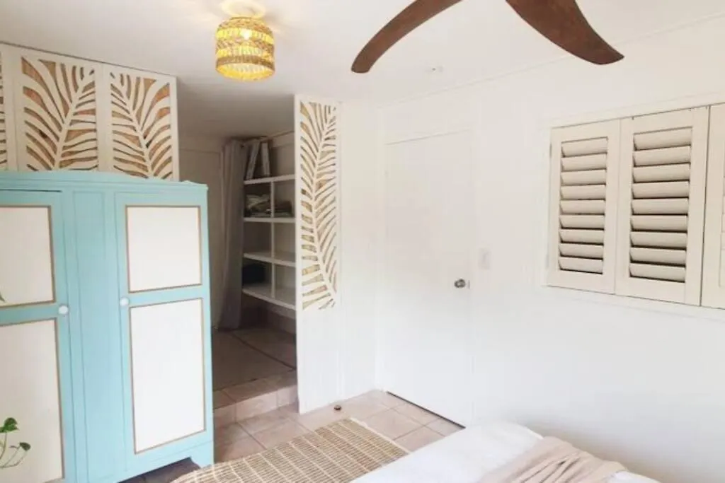 Entire Guest - Is 1 And Half Km - Pets Welcome * Gold Coast