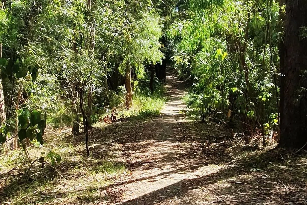 Entire Guest - Is 1 And Half Km - Pets Welcome Gold Coast