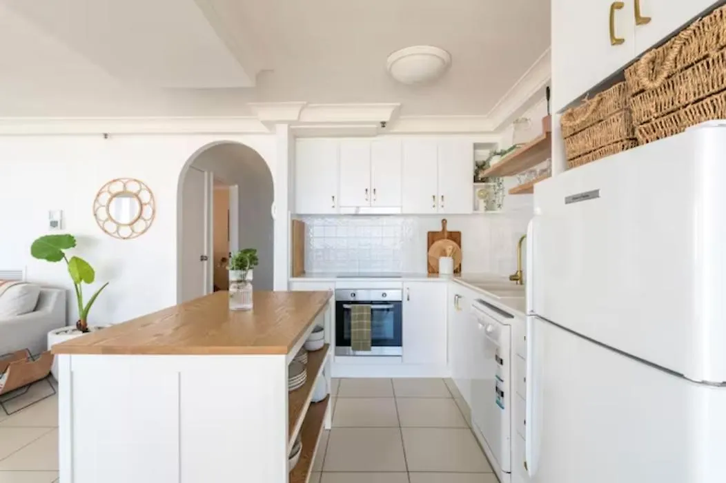 Longbeach Luxe, Surfers Paradise Gold Coast