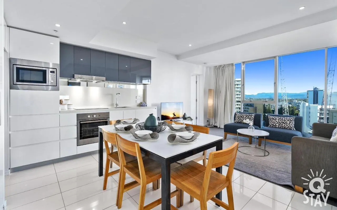 H Residences - Qstay