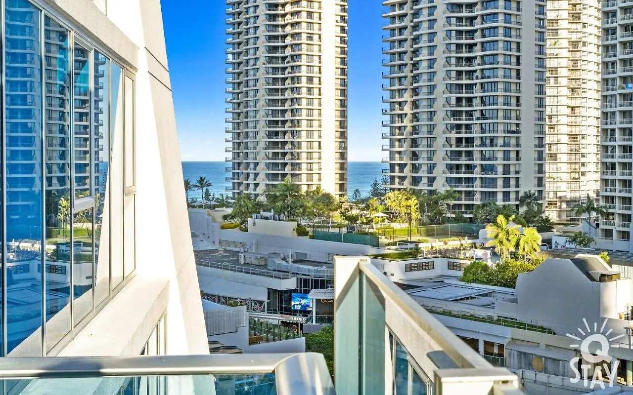 H Residences - Qstay Apartmán