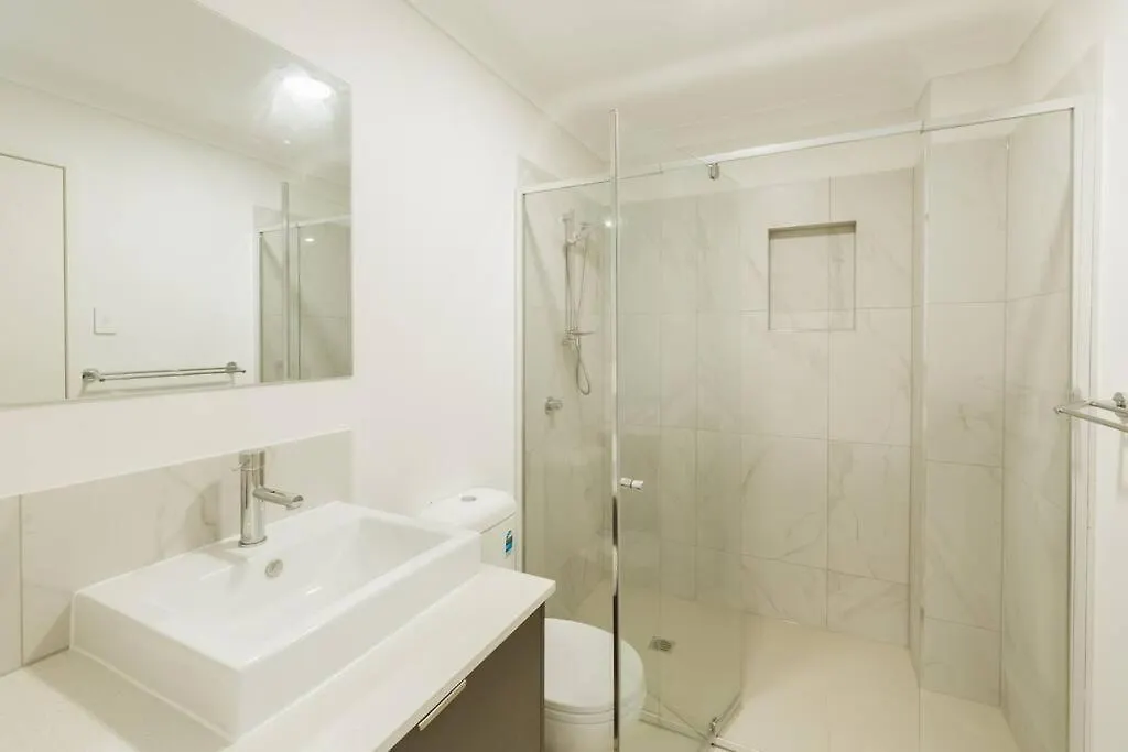 Spacious Modern And Cozy 3bd Townhouse At Great Location