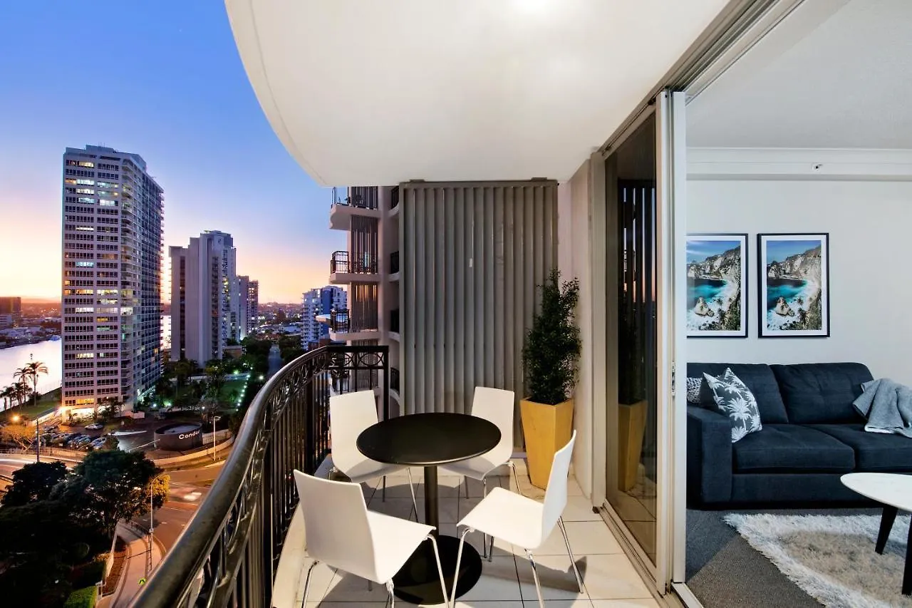 Apartment Chevron Renaissance - Self Contained & Privately Managed