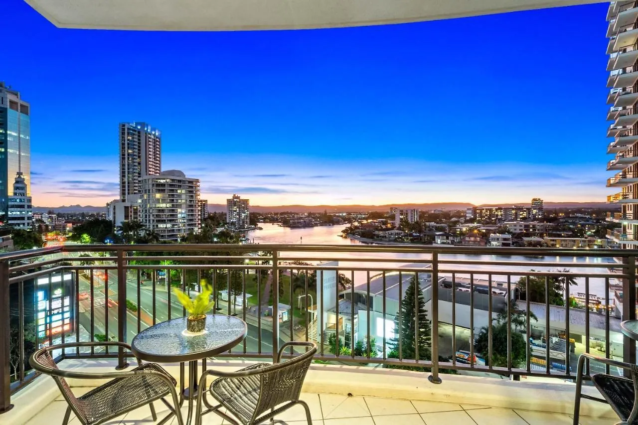 Apartment Chevron Renaissance - Self Contained & Privately Managed