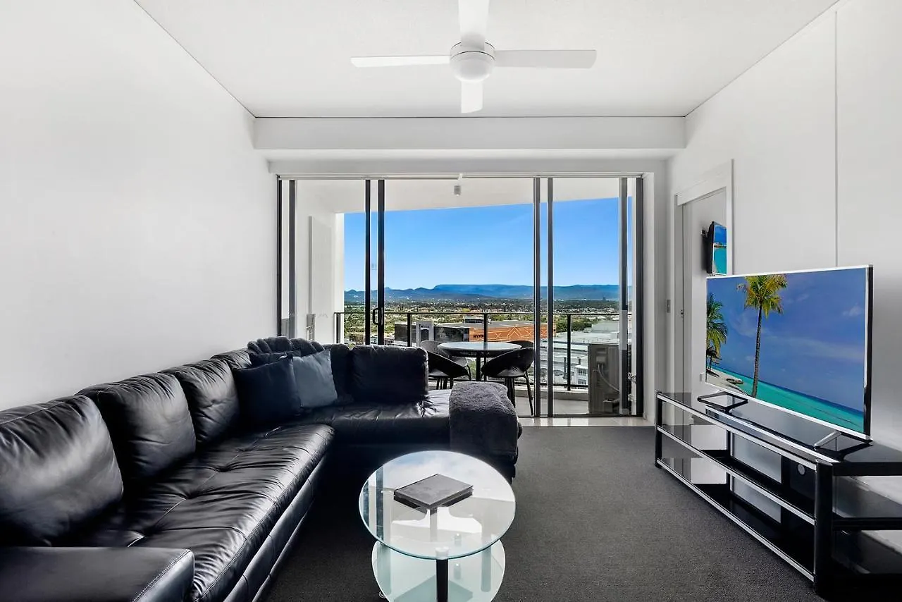 Sierra Grand Broadbeach - Self Contained & Privately Managed Apartment