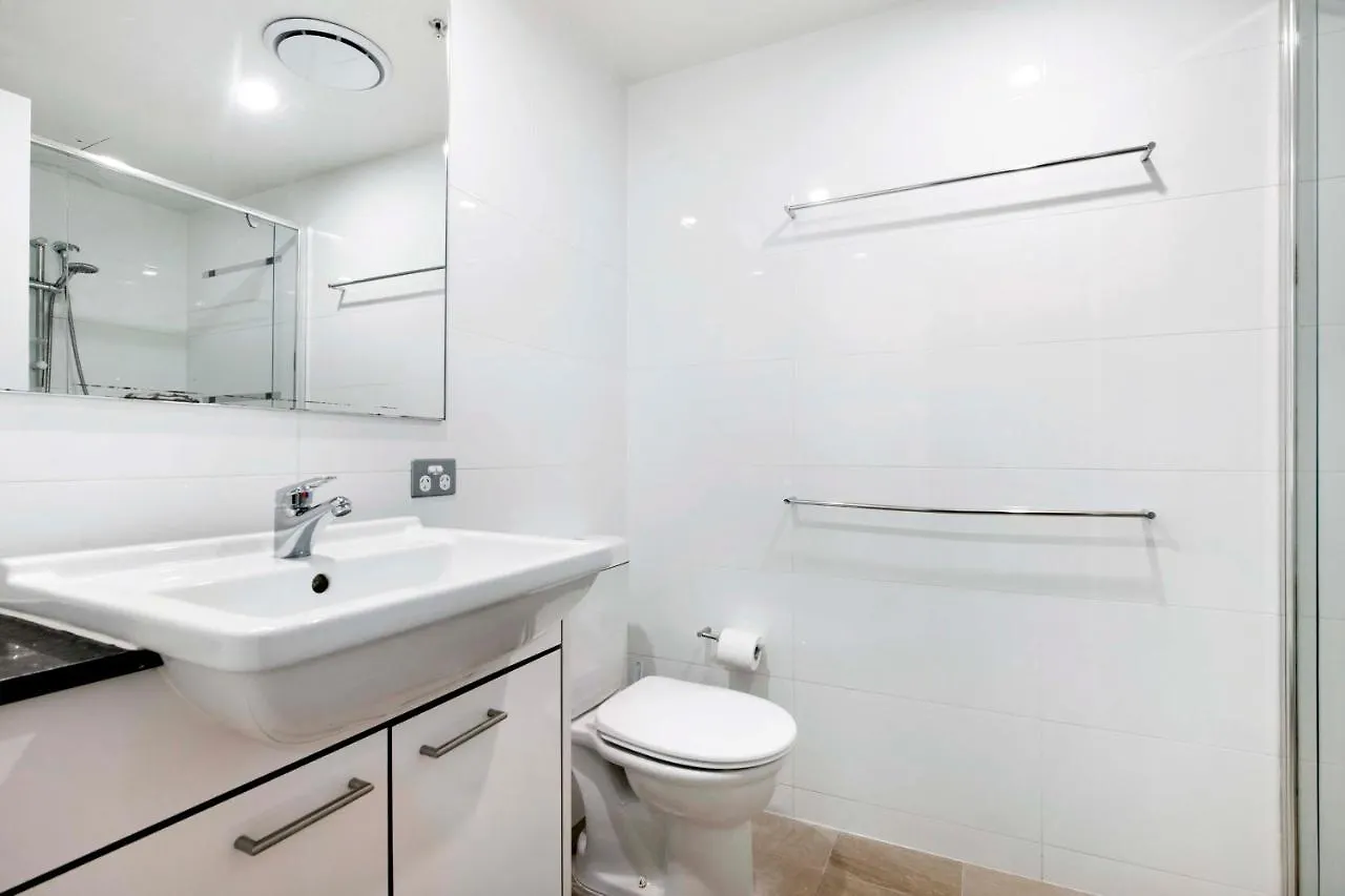 Sierra Grand Broadbeach - Self Contained & Privately Managed *
