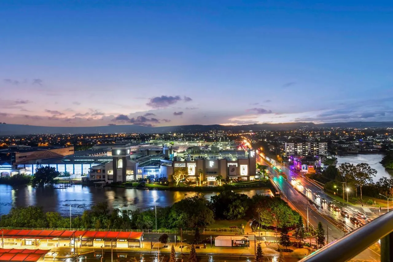 Sierra Grand Broadbeach - Self Contained & Privately Managed Apartment