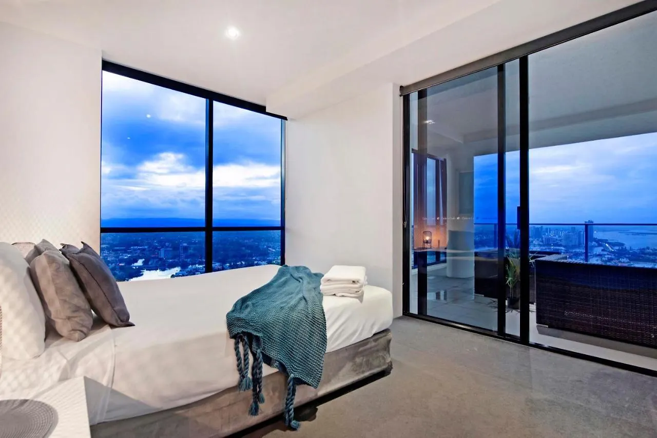 Apartment Ocean View Sub Penthouses - Circle On Cavill - Self Contained & Privately Managed Gold Coast