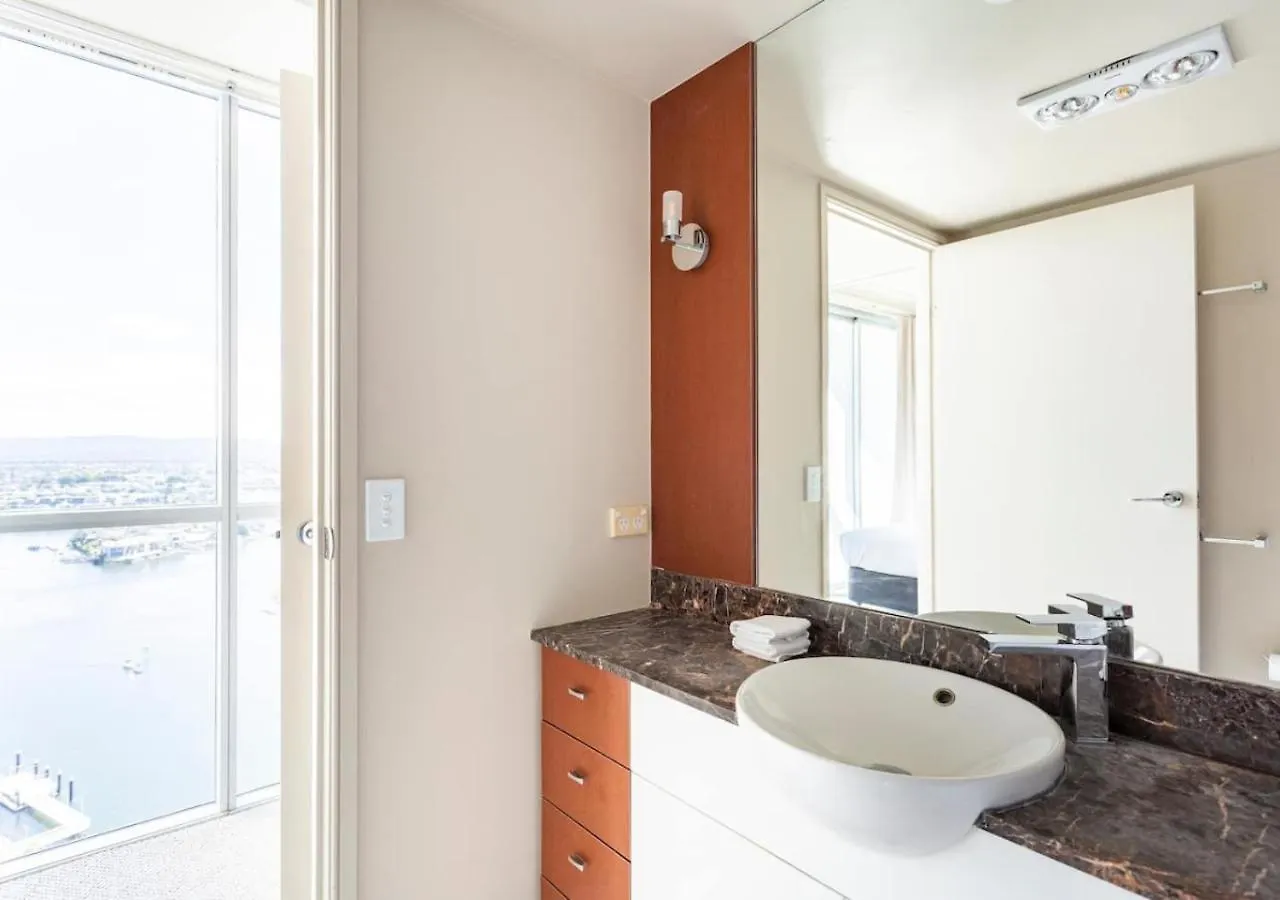 Apartment 2 Bdrm Towers Of Chevron, 19th Floor Amazing View Gold Coast
