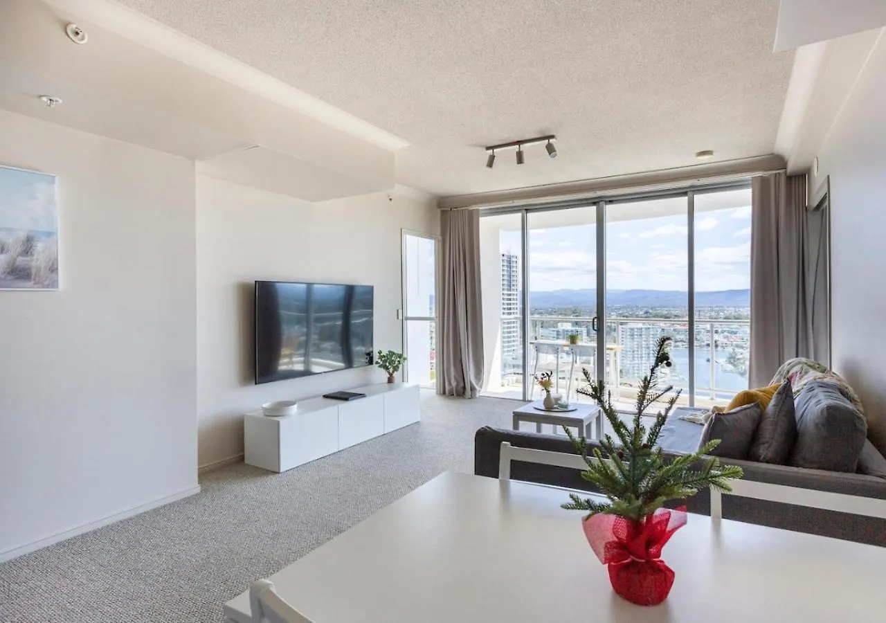 2 Bdrm Towers Of Chevron, 19th Floor Amazing View *