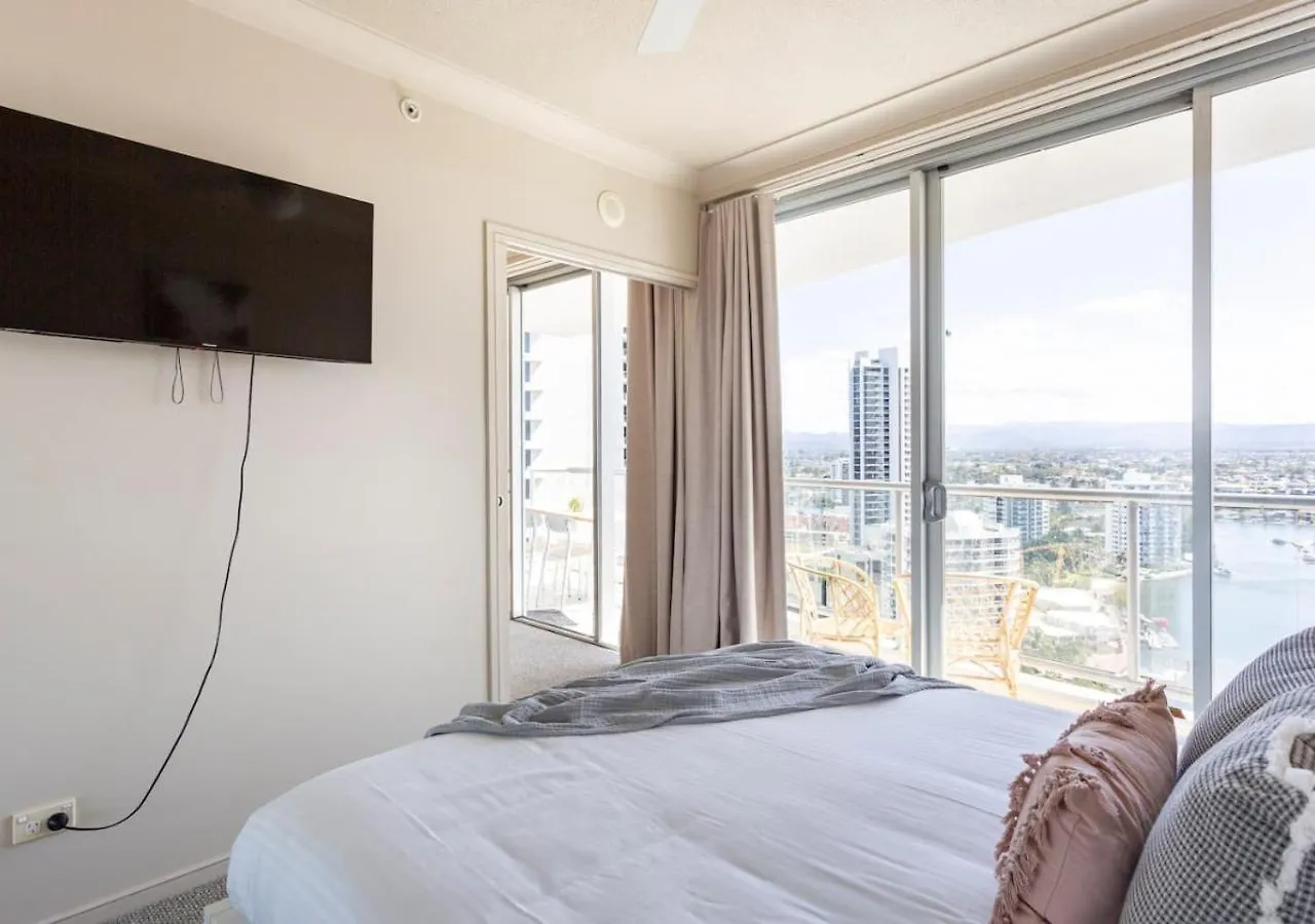 2 Bdrm Towers Of Chevron, 19th Floor Amazing View Apartment Gold Coast
