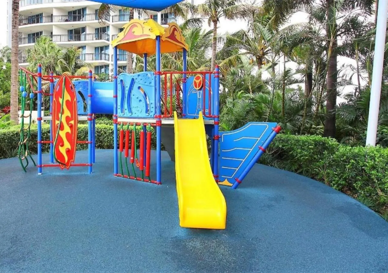 Apartment 2 Bdrm Towers Of Chevron, 19th Floor Amazing View *