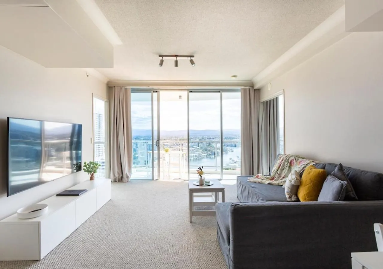 2 Bdrm Towers Of Chevron, 19th Floor Amazing View *