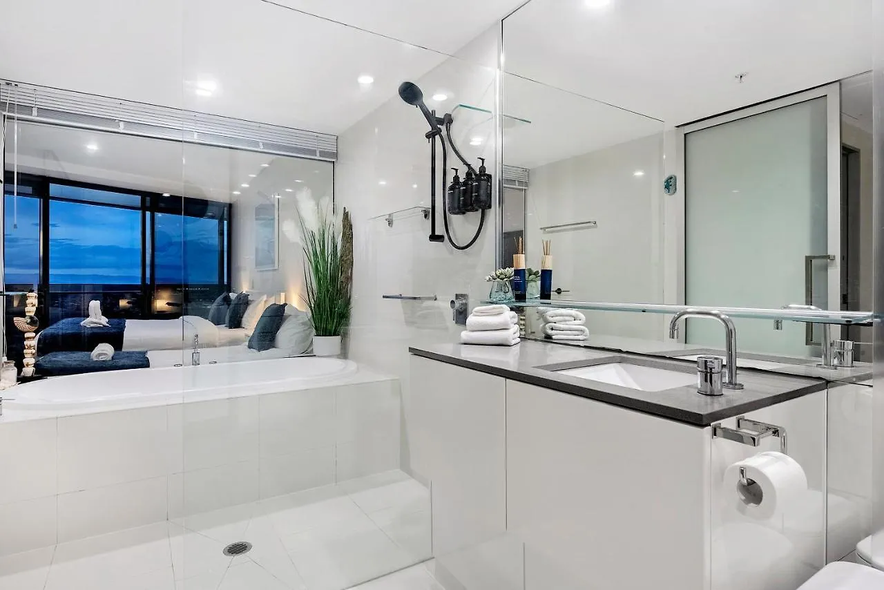 Circle On Cavill Surfers Paradise- 2 Bedroom Sky Gold Coast
