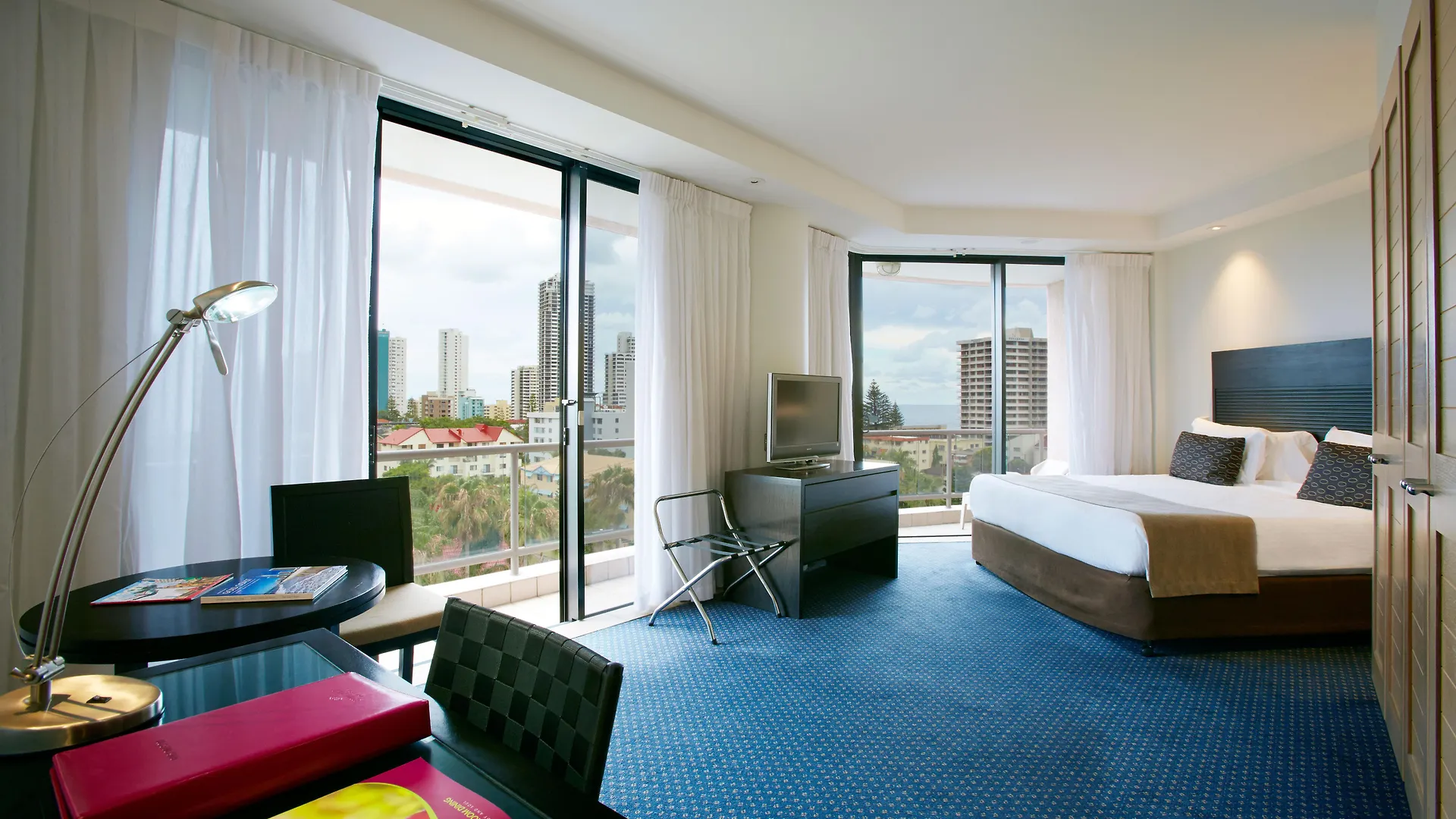 Hotel Crowne Plaza Surfers Paradise By Ihg Gold Coast