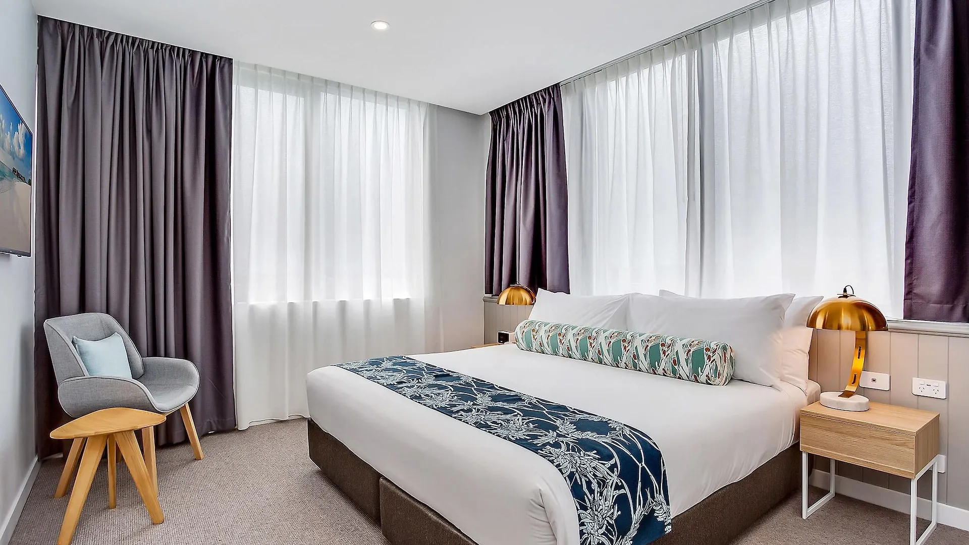 Mantra Southport Sharks Hotel 4*