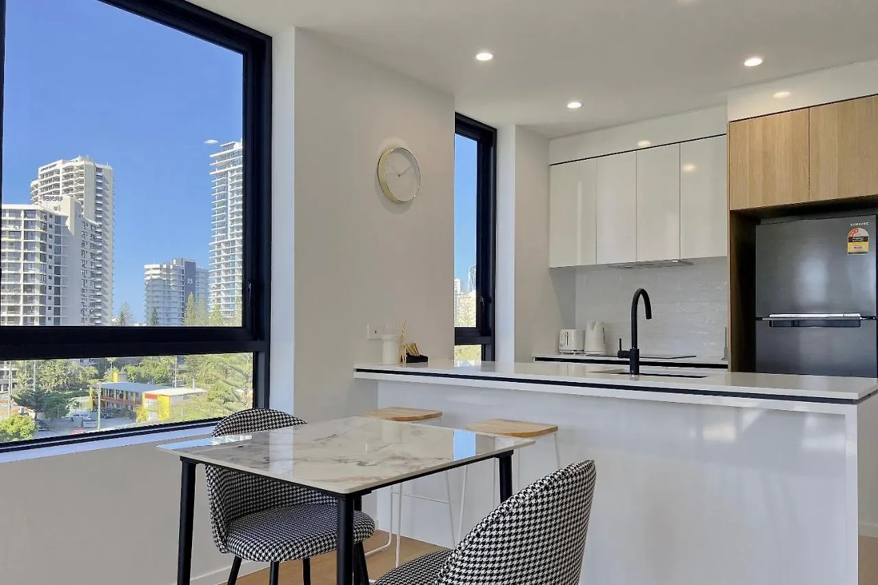 E.s. Surfers Paradise Apartment Gold Coast