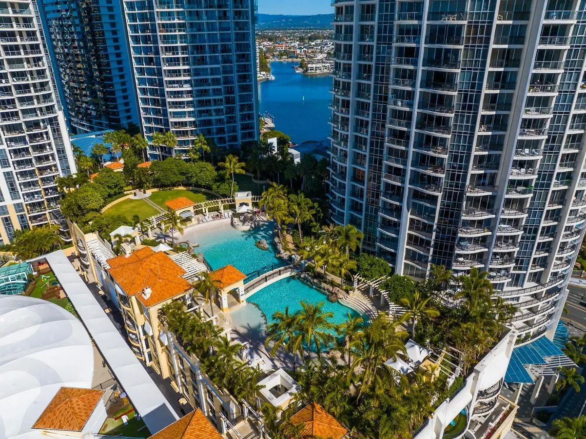 Surfers Paradise Chevron Sleeps 8 - Optimise * Gold Coast